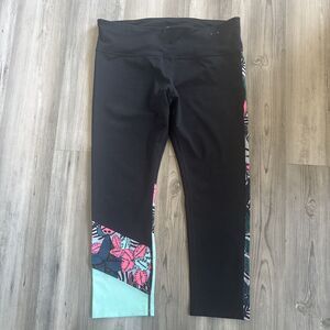 NWOT Gap Fit G Fast Floral Workout Gym Athleisure Spring Leggings Size Large
